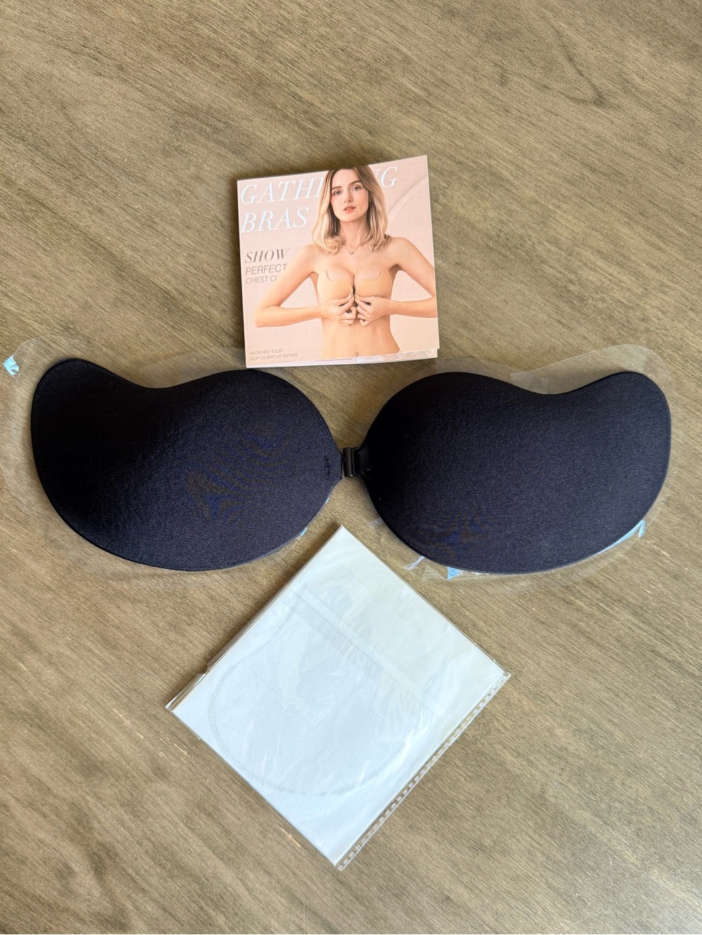 HSIA Backless Strapless Adhesive Bra
- Black B-Cup